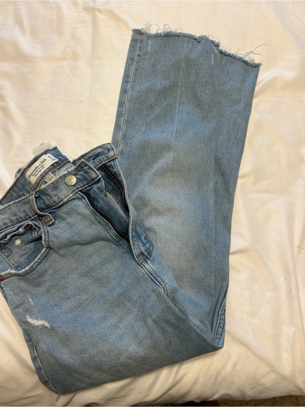 Abercrombie & Fitch Light Blue curvy jeans